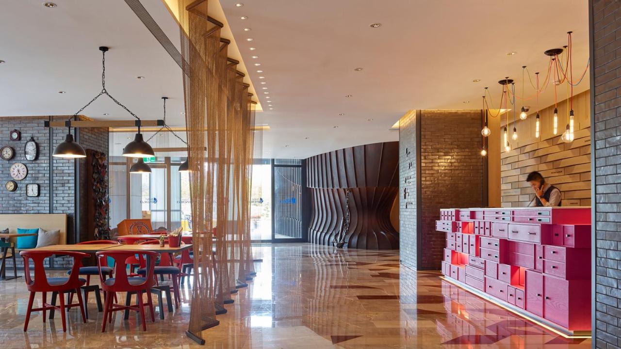 Hotel Indigo Kaohsiung Central Park By Ihg Экстерьер фото Lobby